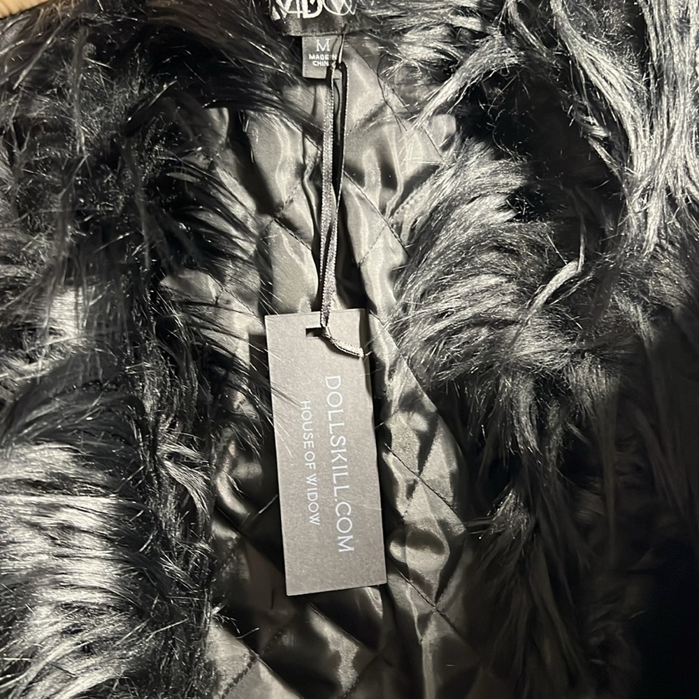 NWT Hearing Heartbreaks Coat - Picture 4 of 4